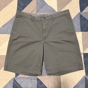 L.L. Men’s Blue Gray Shorts 38w